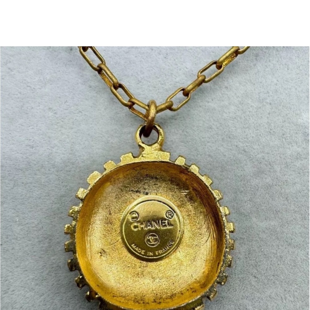 Chanel CC Necklace - 17” vintage gold plated necklace - Picture 9 of 16